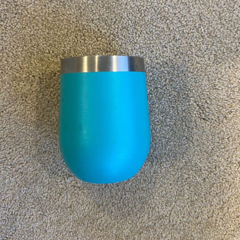 Turquoise tumbler